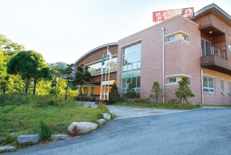 Baekam Hot Spring Village