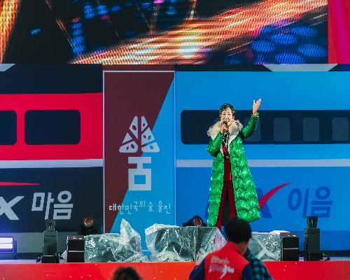 가수 민영아 축하공연🎤